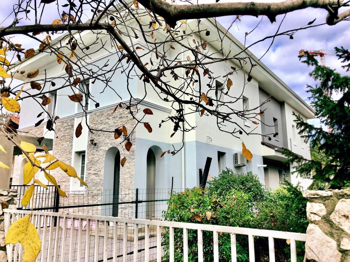 Cosy Place To Stay Timisoara Ngoại thất bức ảnh